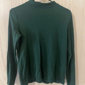 Super soft forest green mock neck long sleeve